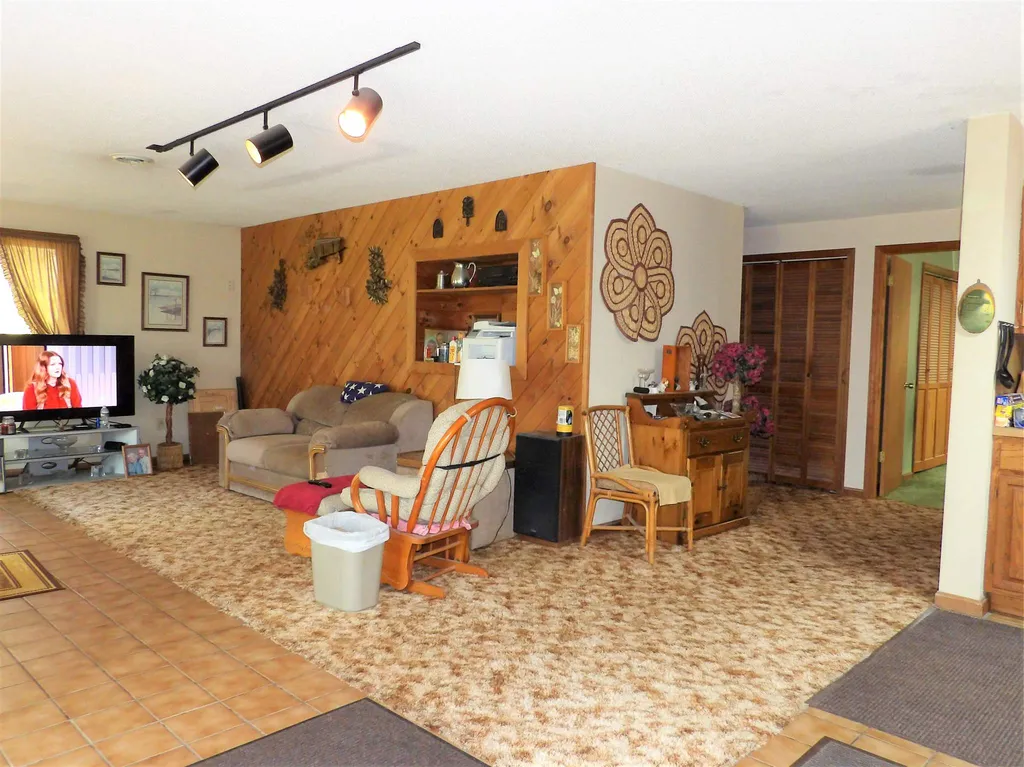 388 Perkins Road Sanbornton NH 03269