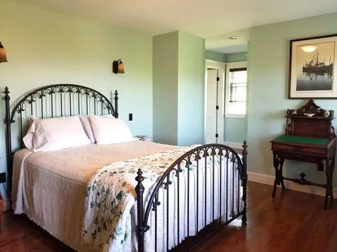 93 Summit Circle Brattleboro VT 05301