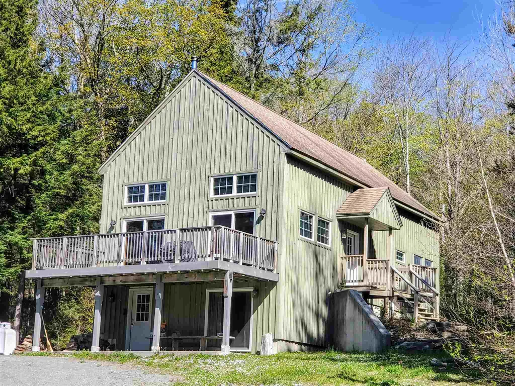 520 Boardman Loop Wardsboro VT 05360