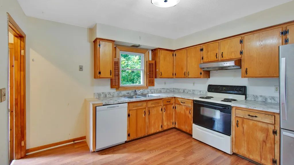 47 Young Street Colchester VT 05446