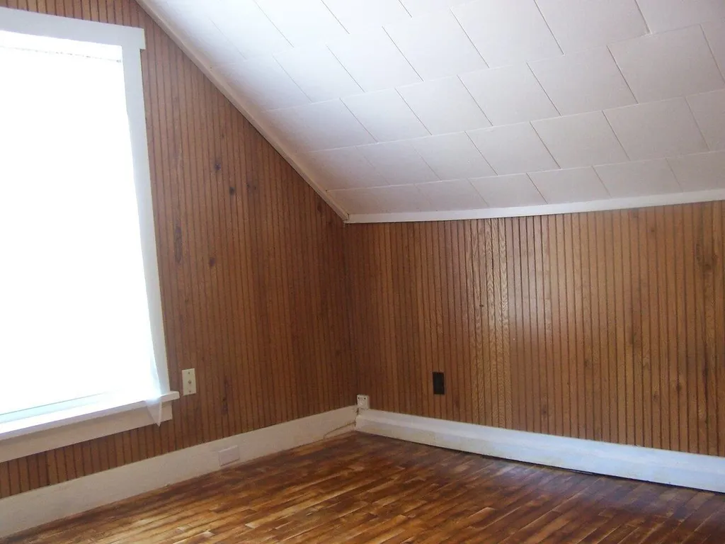 83 Court Street Middlebury VT 05753