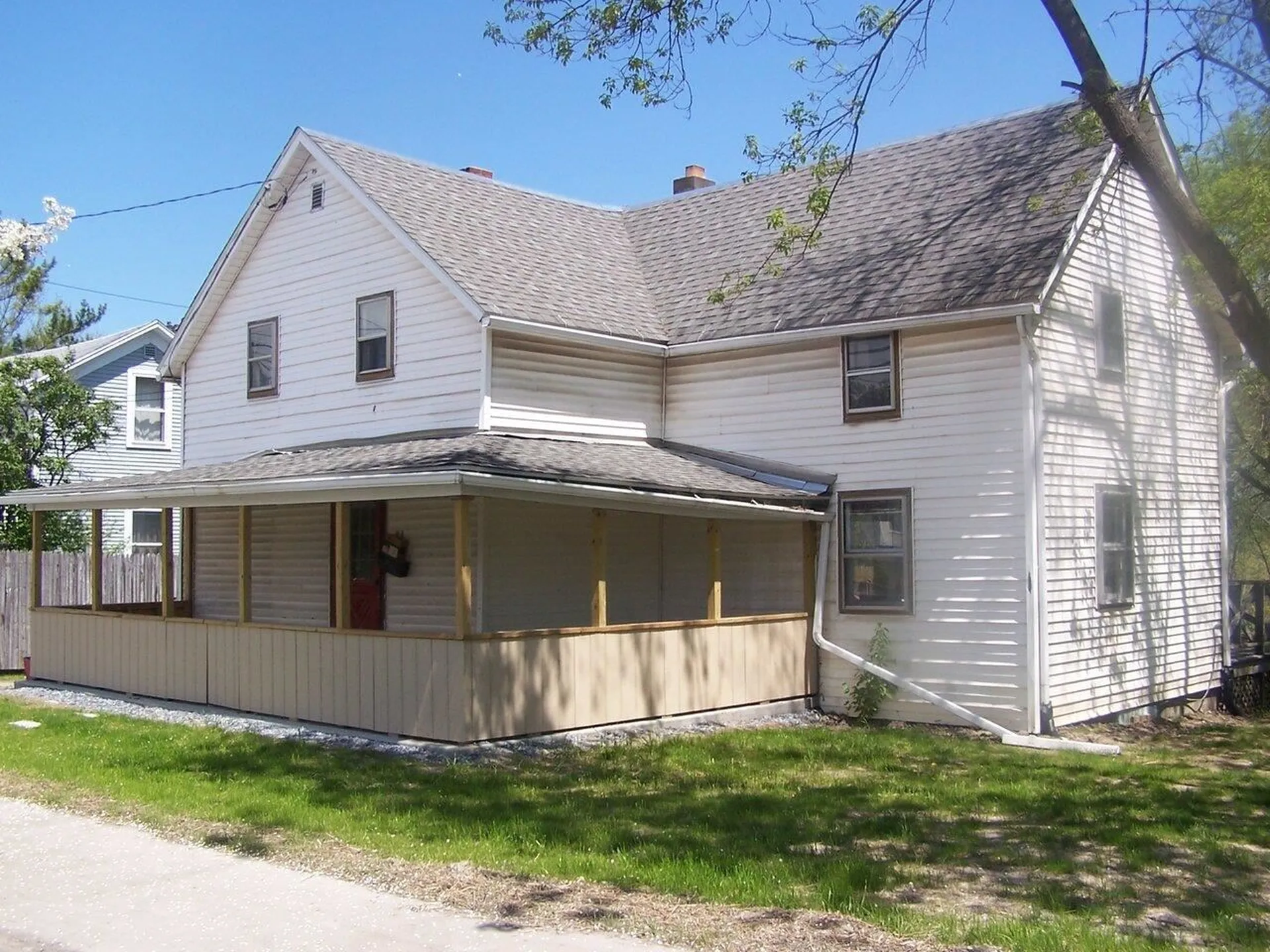 83 Court Street Middlebury VT 05753