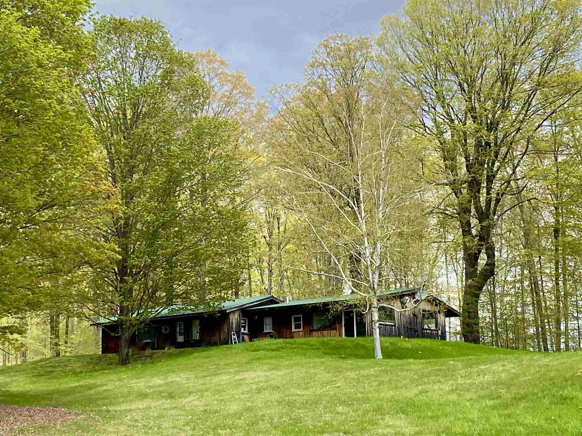 57 Dodge Lane Hartland VT 05048