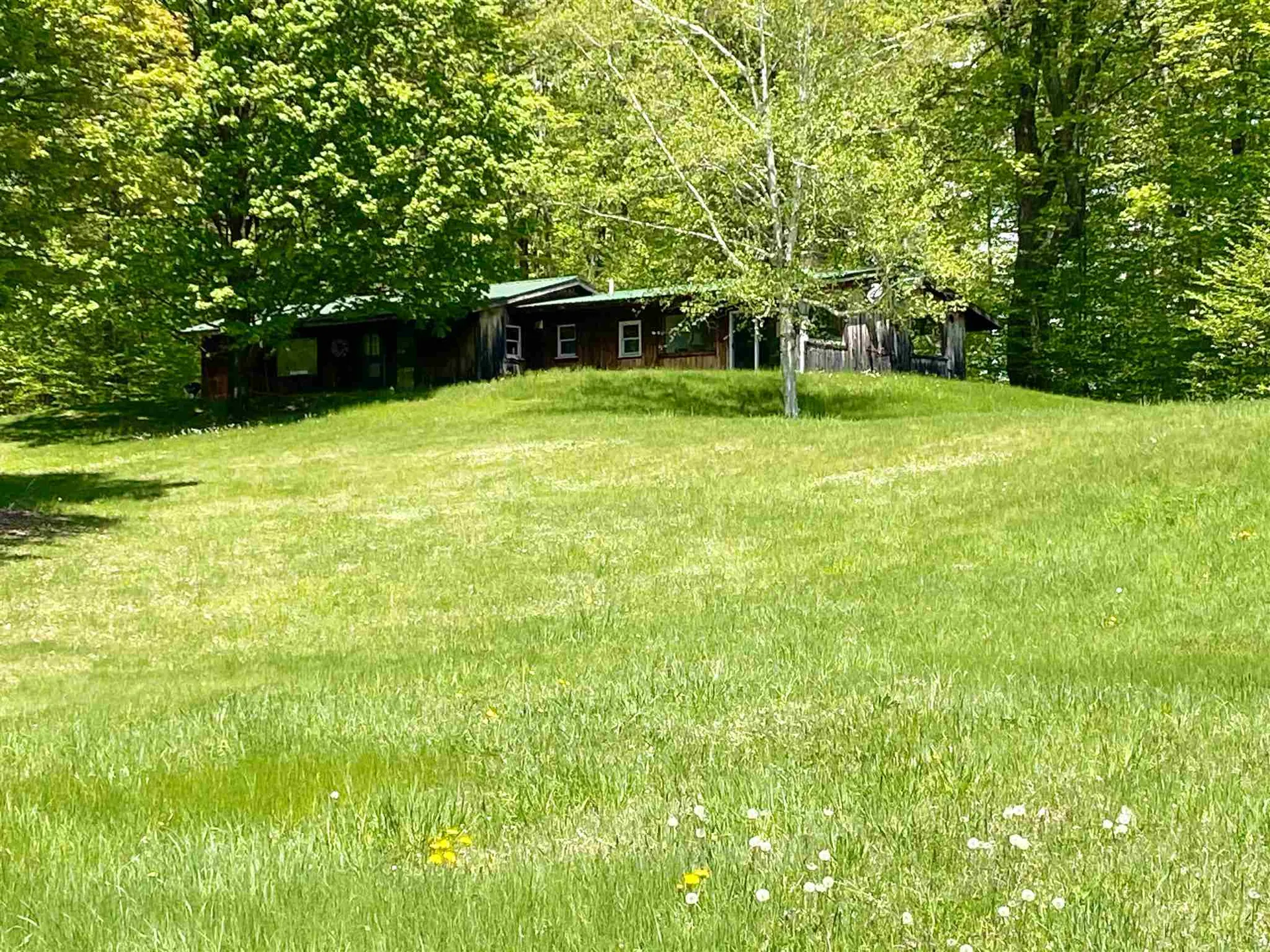 57 Dodge Lane Hartland VT 05048
