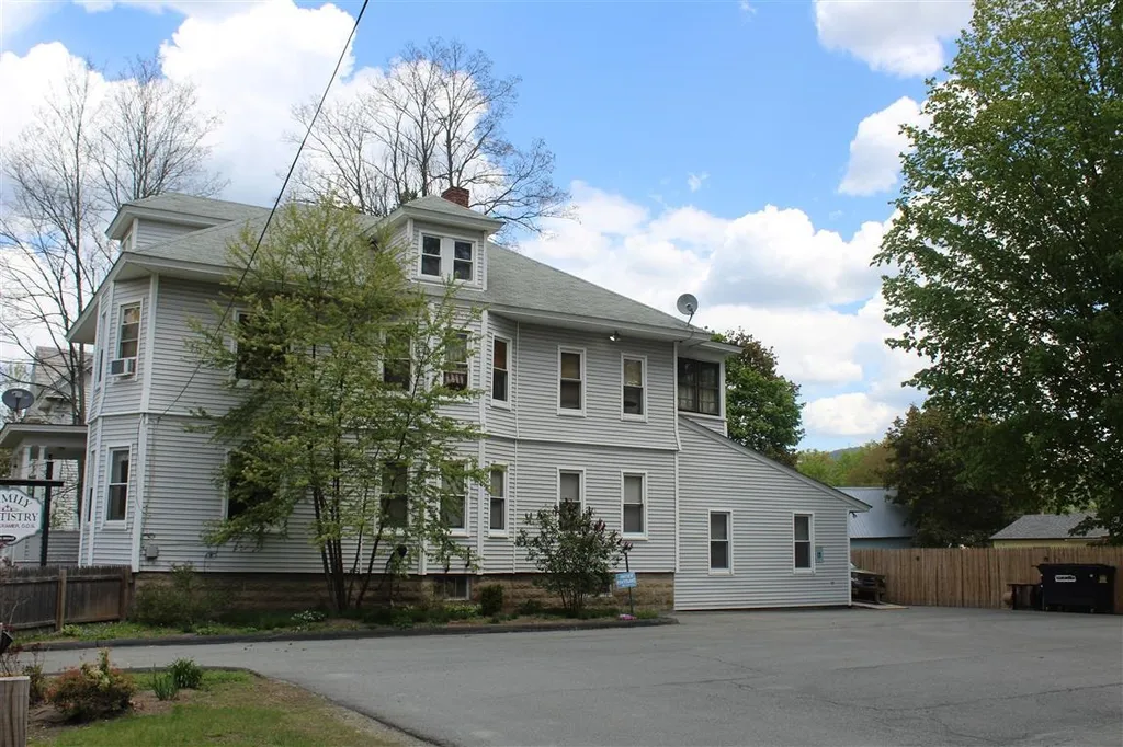 248 Broad Street Claremont NH 03743