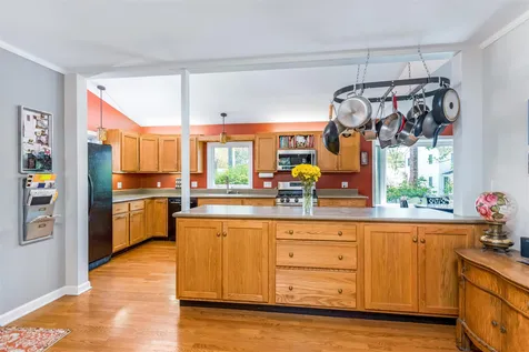 11 Scotsdale Road South Burlington VT 05403