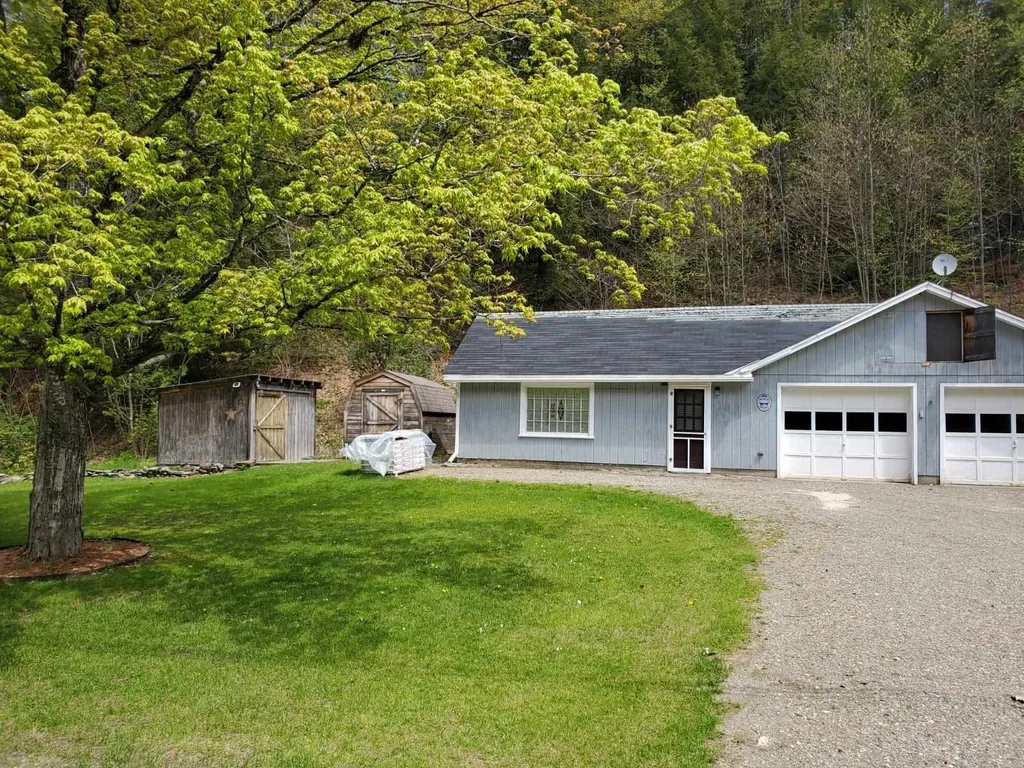 175 Hill Road Alstead NH 03602