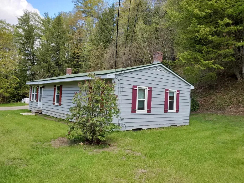 175 Hill Road Alstead NH 03602