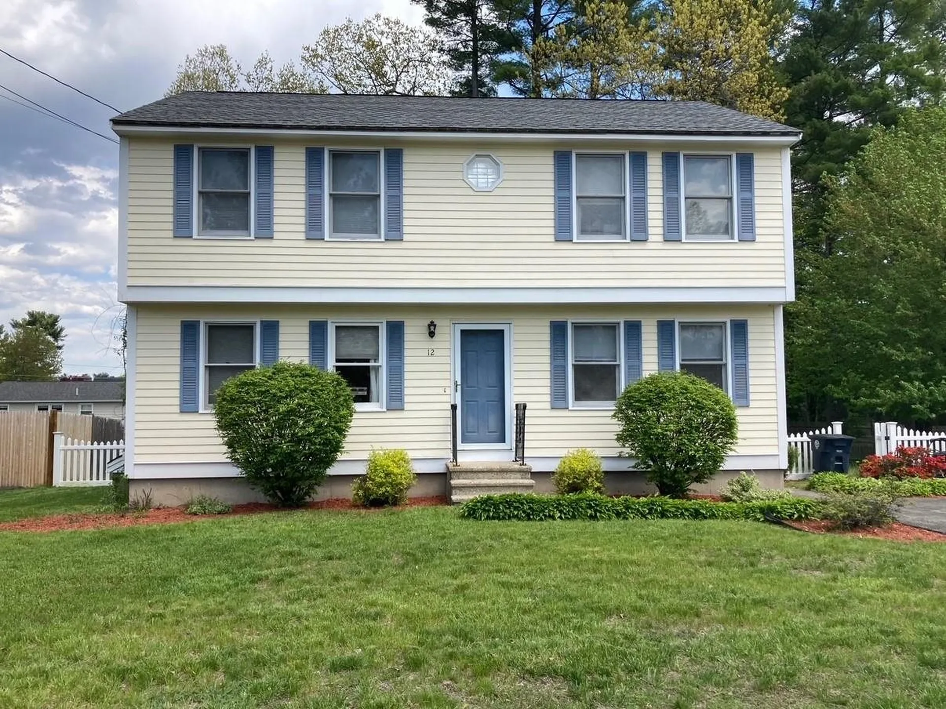 12 Heidi Lane Nashua NH 03062