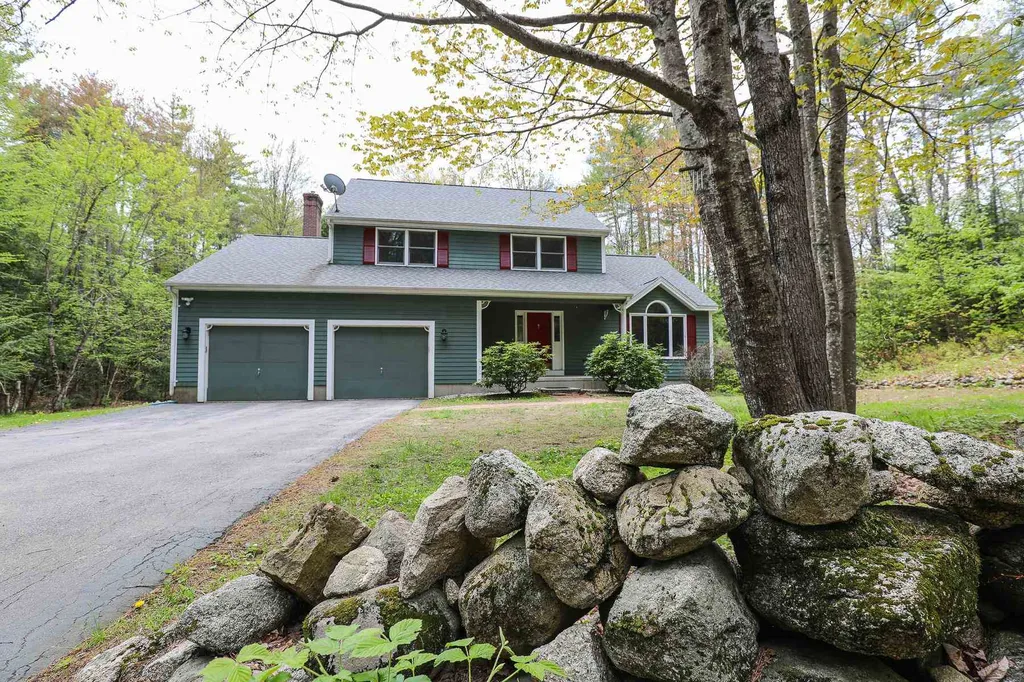 34 Proctor Road Bedford NH 03110