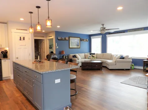 297 Pleasant Street Franklin NH 03235