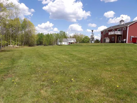 297 Pleasant Street Franklin NH 03235