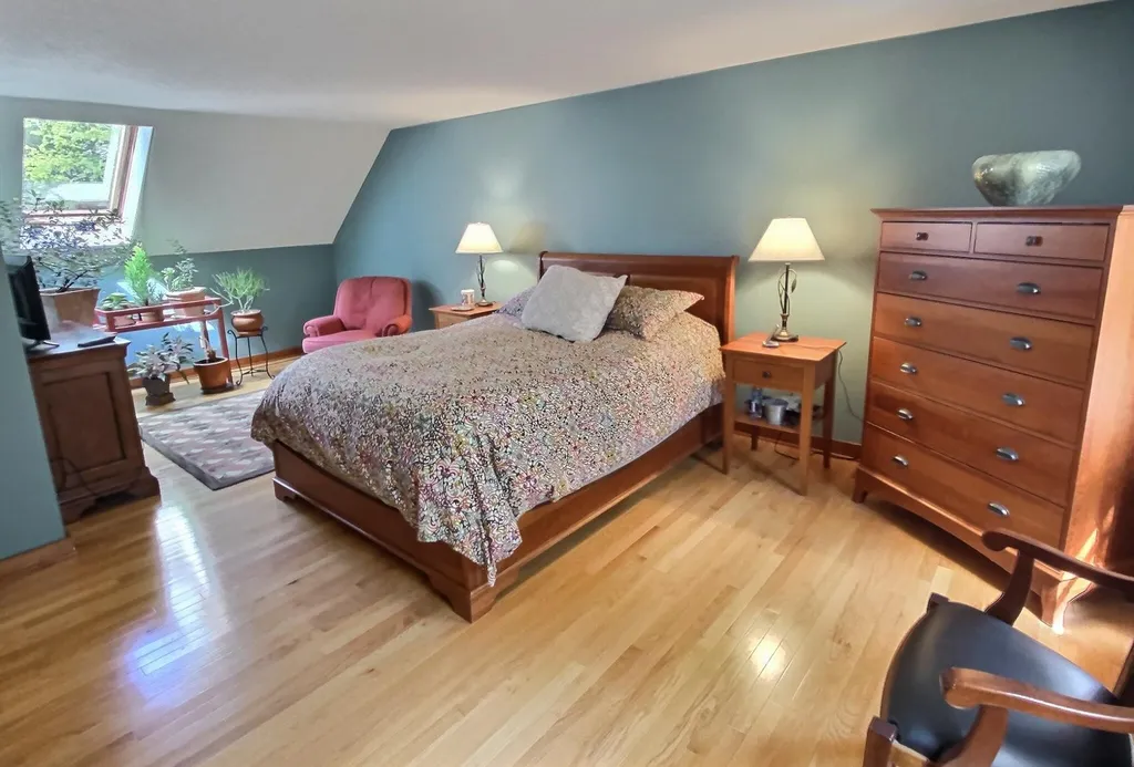168 Perkins Pond Road Sunapee NH 03782