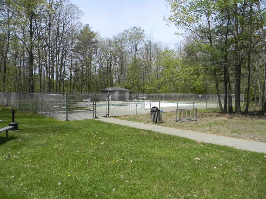 29 Waverly Circle Colchester VT 05446