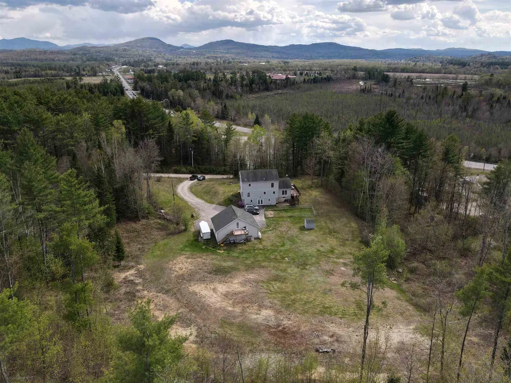 10 Mayberry Lane Lancaster NH 03584