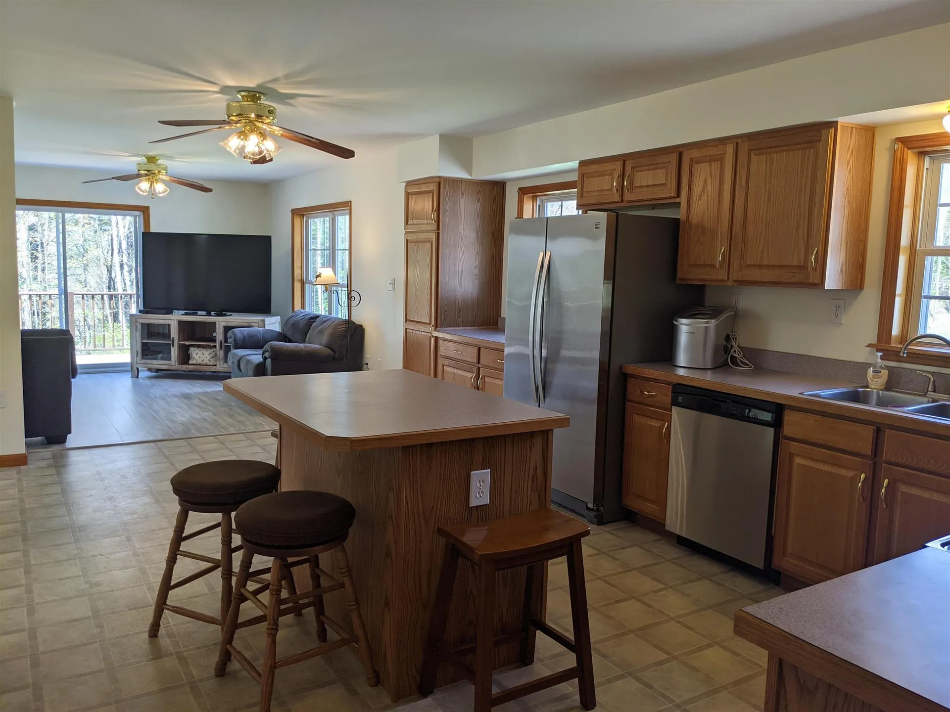 10 Mayberry Lane Lancaster NH 03584