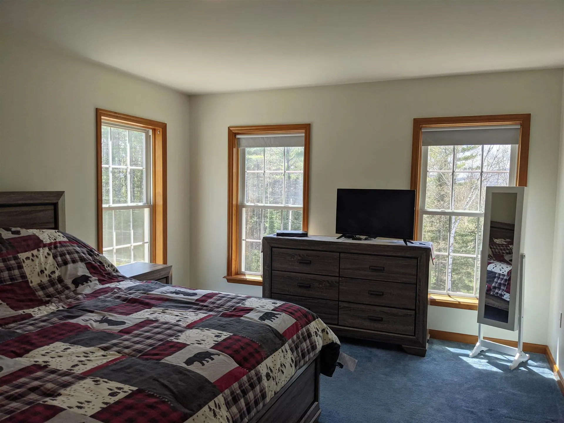 10 Mayberry Lane Lancaster NH 03584