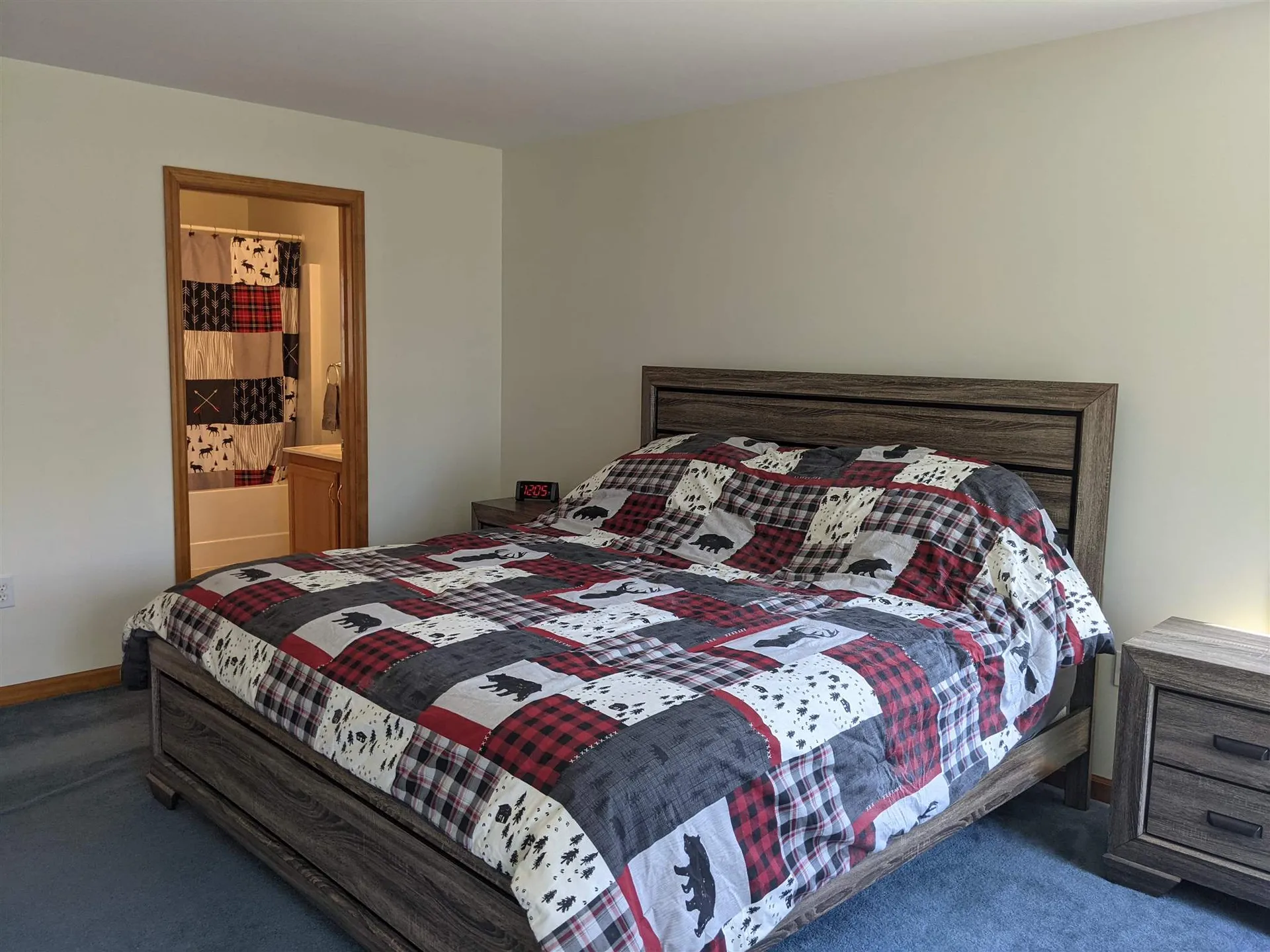 10 Mayberry Lane Lancaster NH 03584