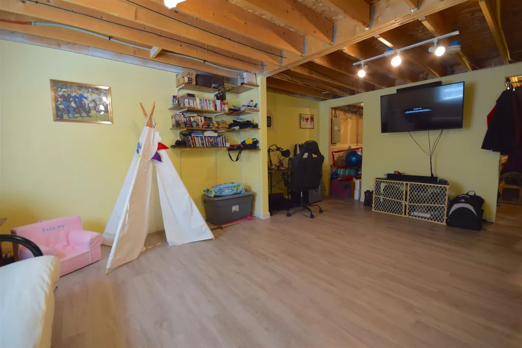 48 Colonial Road Fairfax VT 05454
