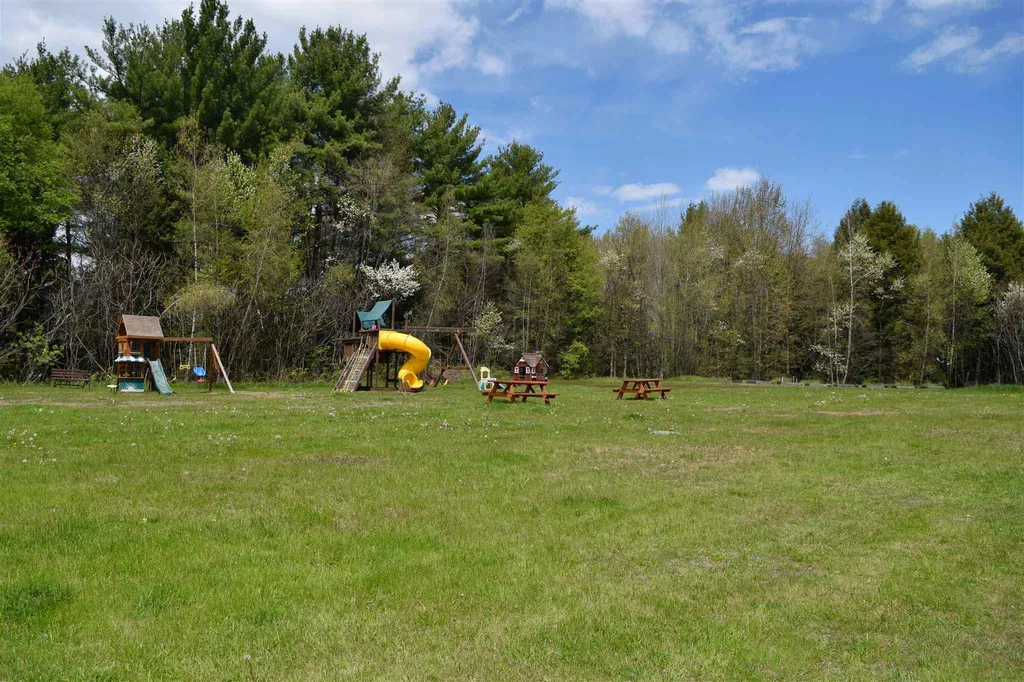 48 Colonial Road Fairfax VT 05454