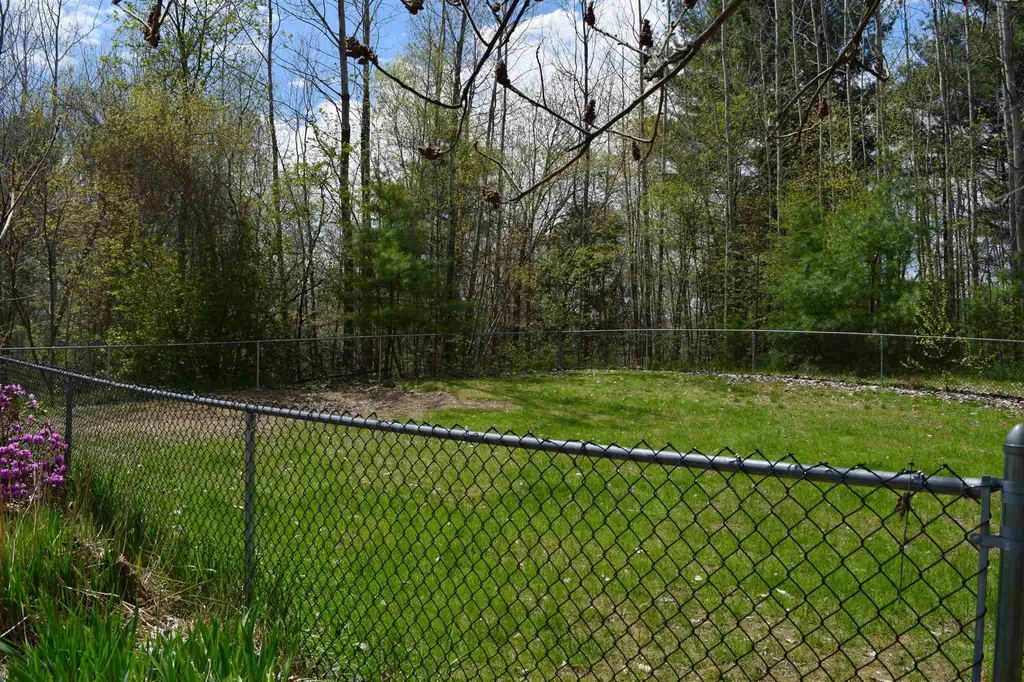 48 Colonial Road Fairfax VT 05454
