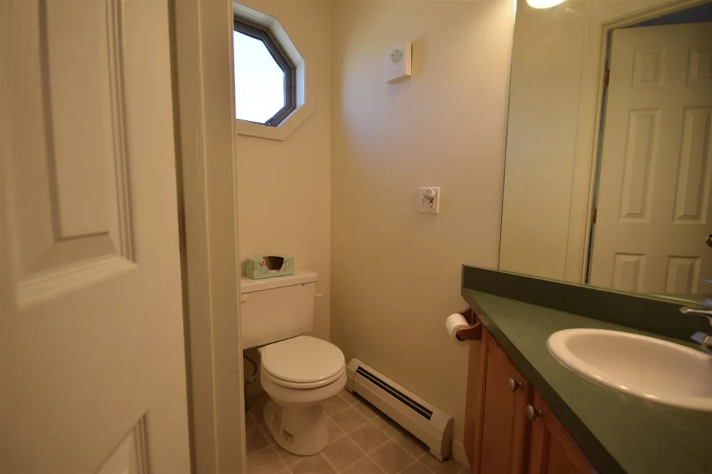 48 Colonial Road Fairfax VT 05454