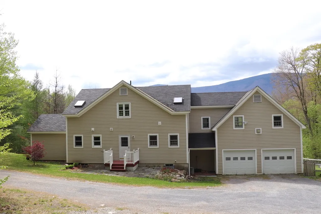 401 South Hill Road Manchester VT 05255