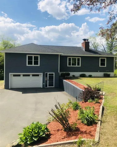 22 Sanders Road Hudson NH 03051