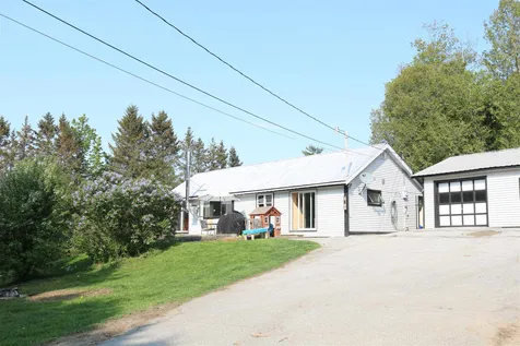 44 Harlem Street Richford VT 05476