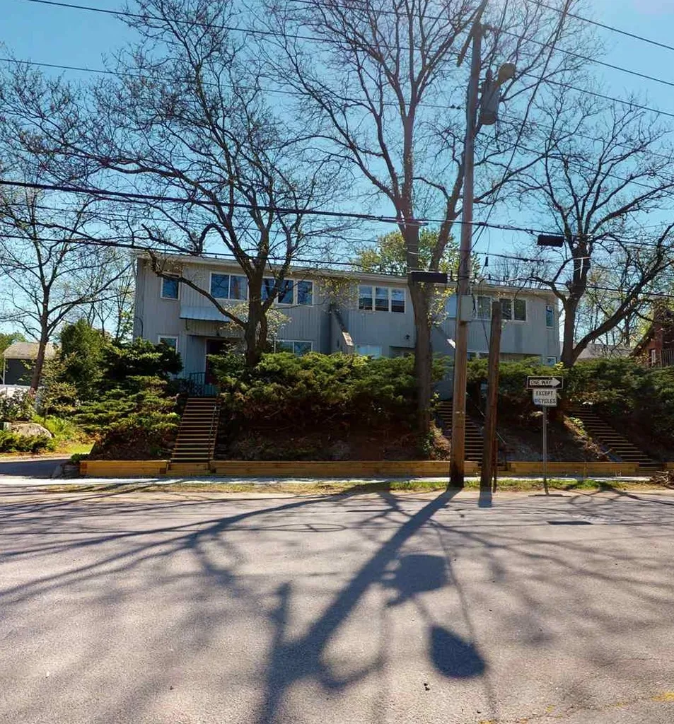 300 South Winooski Avenue Burlington VT 05401