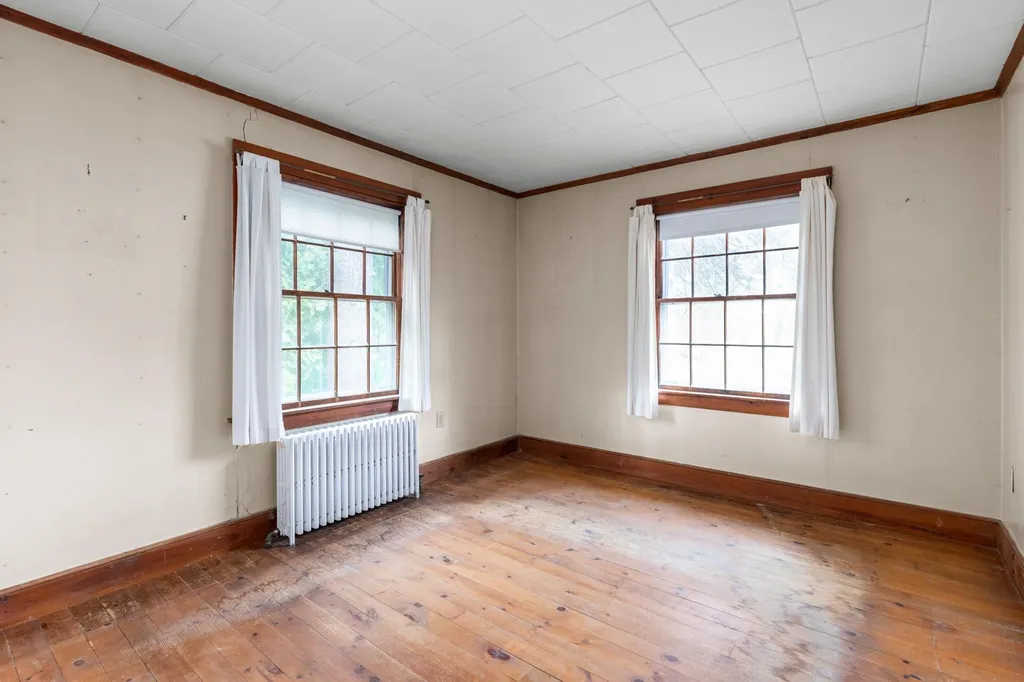 125 Whipple Road Kittery ME 03904-1316