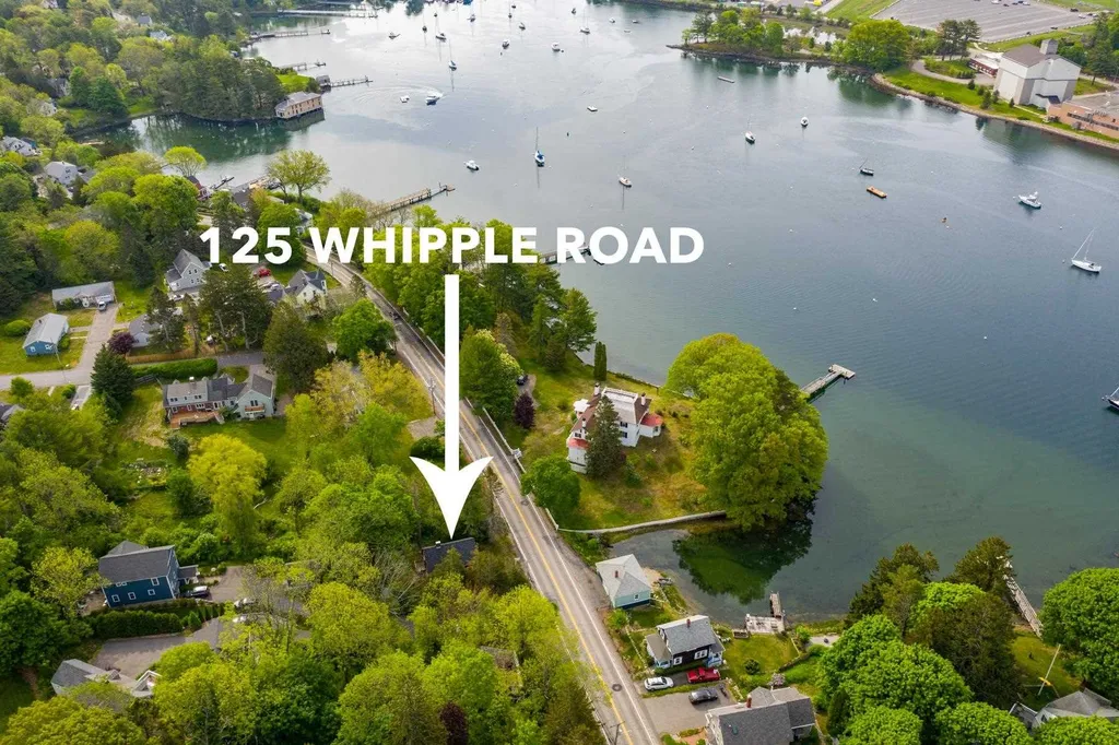 125 Whipple Road Kittery ME 03904-1316
