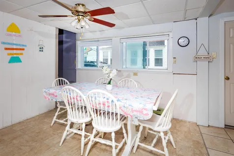 15 Nudd Avenue Hampton NH 03842