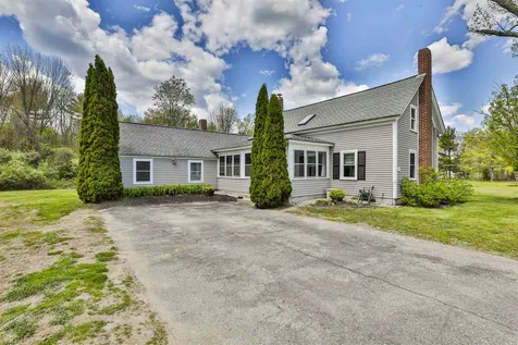 7 Fuller Mill Road Merrimack NH 03054-4267