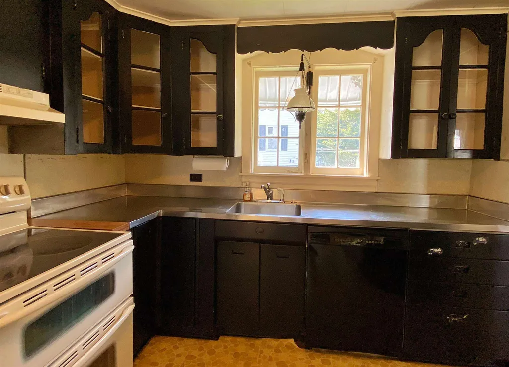 26 Clark Road Wolfeboro NH 03894