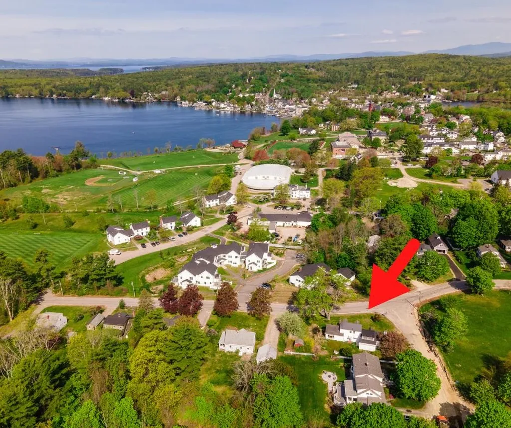 26 Clark Road Wolfeboro NH 03894