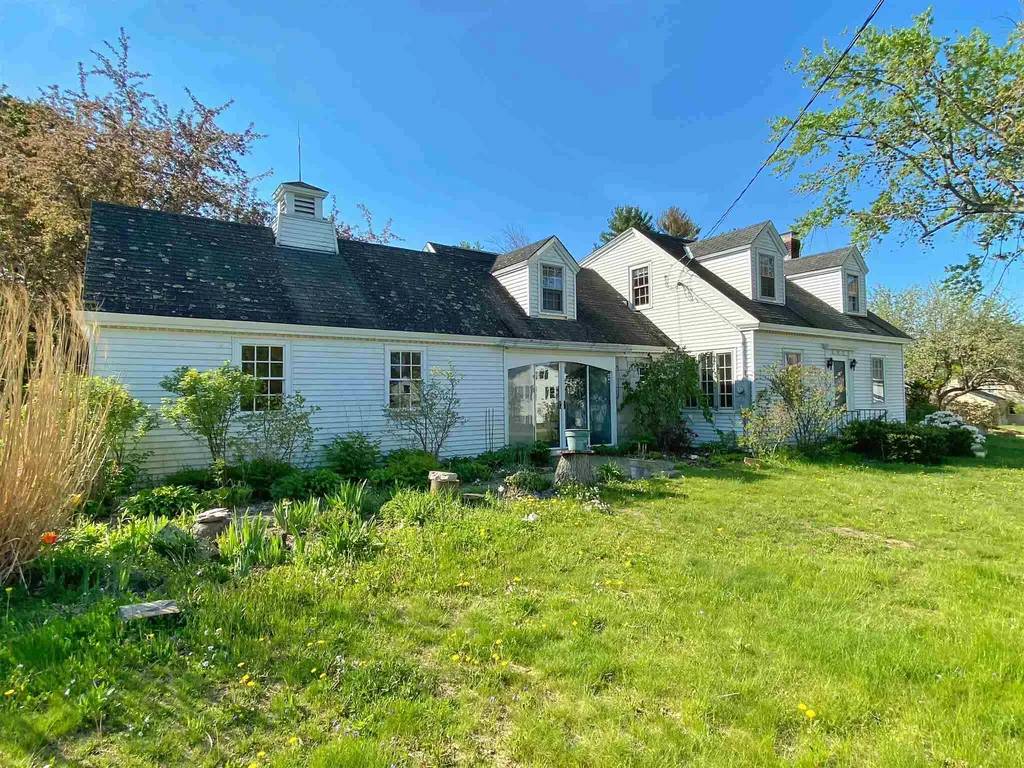 26 Clark Road Wolfeboro NH 03894