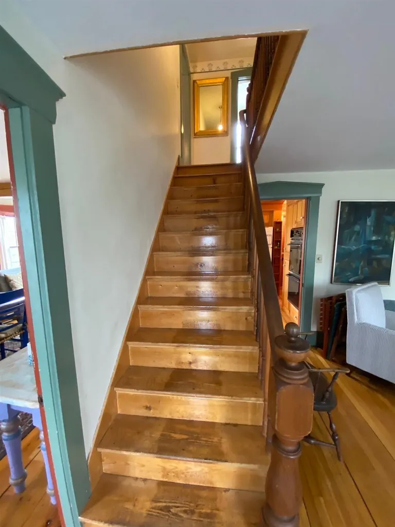 445 Middletown Road Londonderry VT 05148
