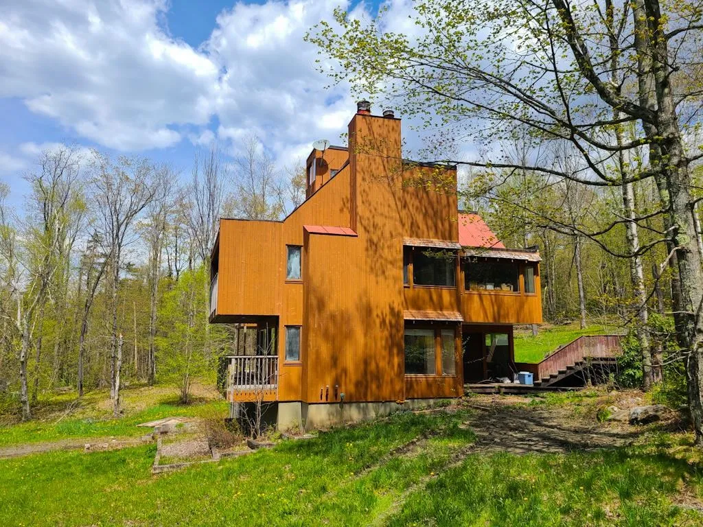 752 Mad Meadows Road Warren VT 05674