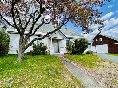 240 Maple Street Newport NH 03773