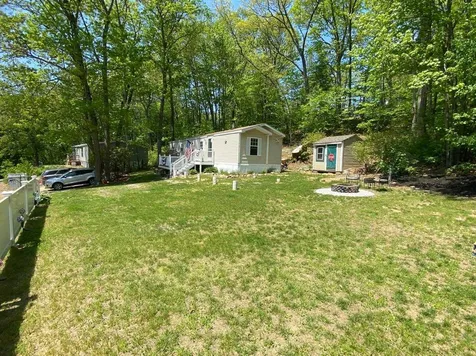 28 Monroe Avenue Allenstown NH 03275