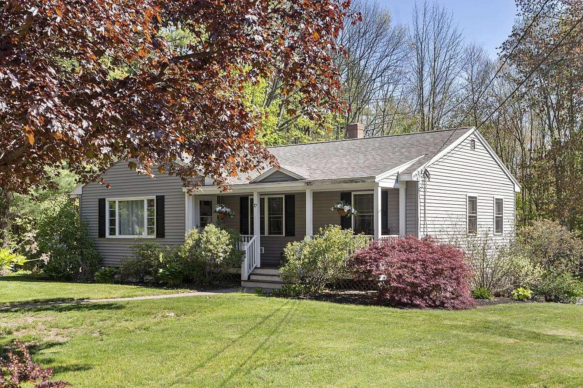 17 Old Forge Road Hampstead NH 03841