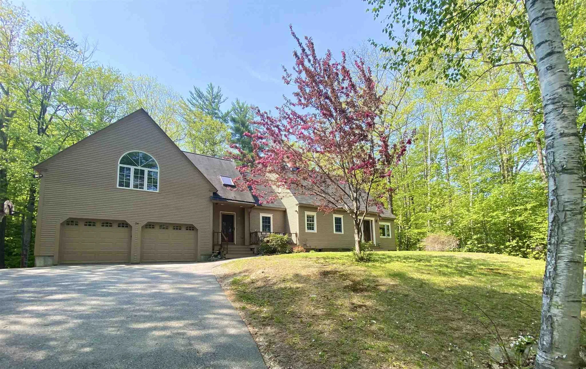 24 Carmel Drive Plymouth NH 03264