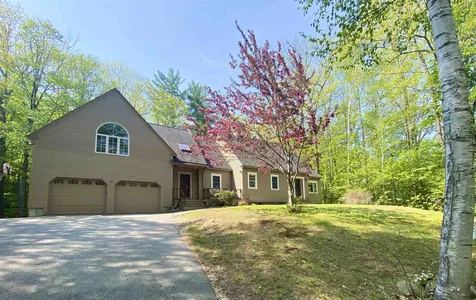 24 Carmel Drive Plymouth NH 03264