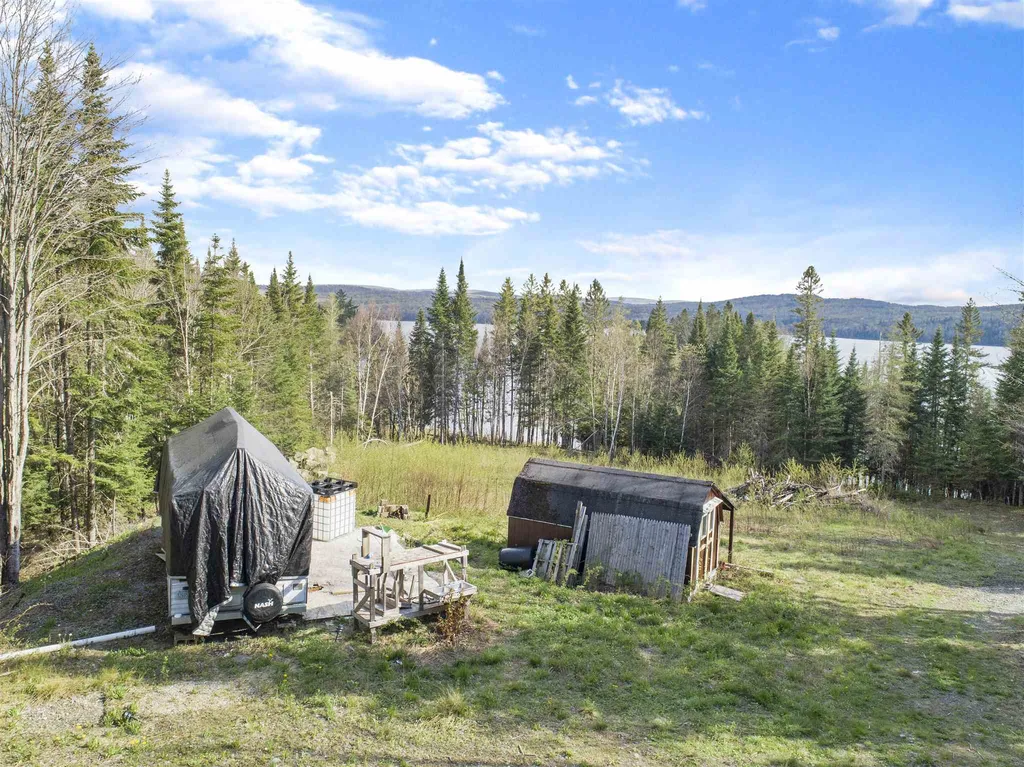 14 Hill Road Pittsburg NH 03592