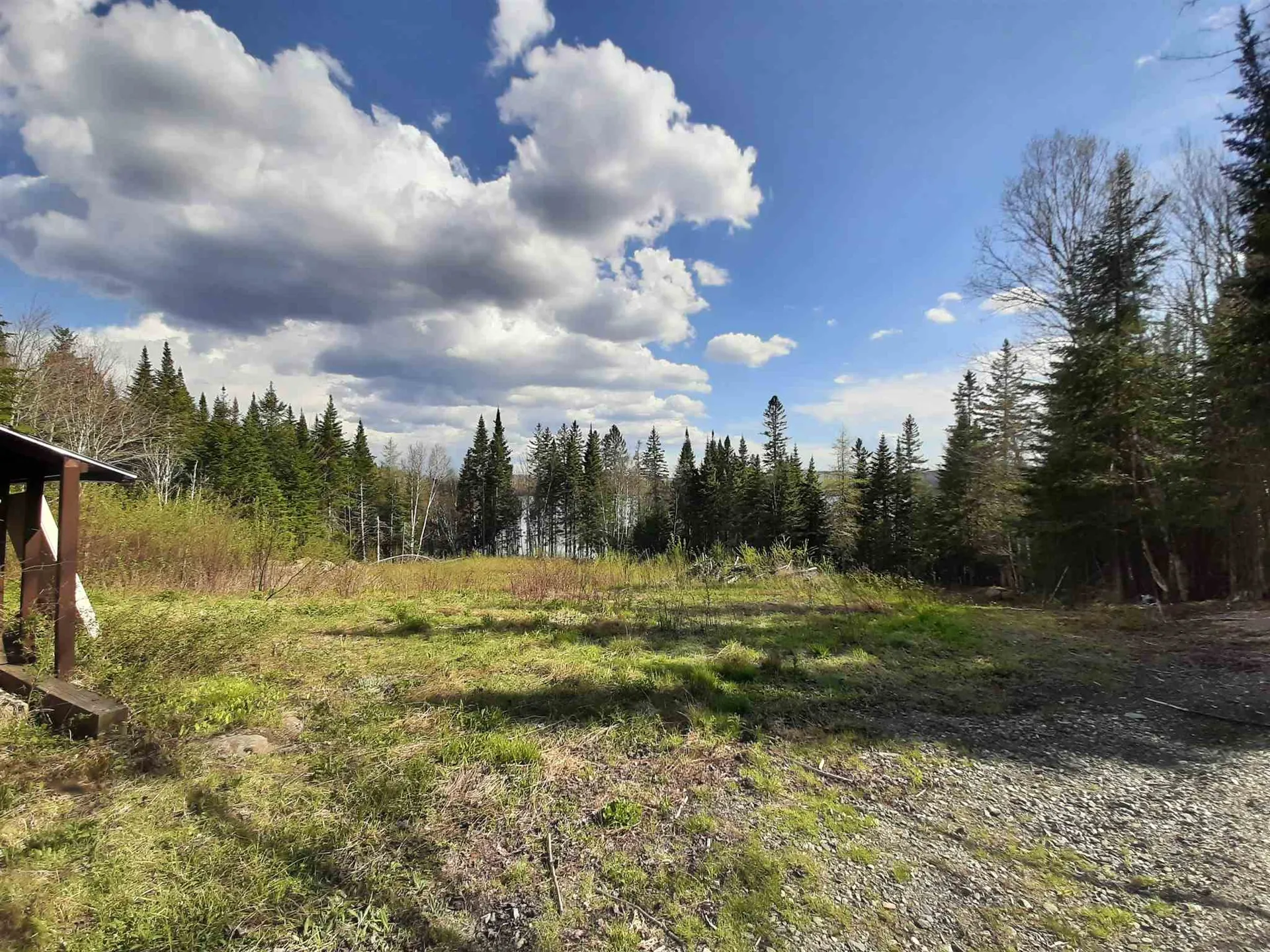 14 Hill Road Pittsburg NH 03592