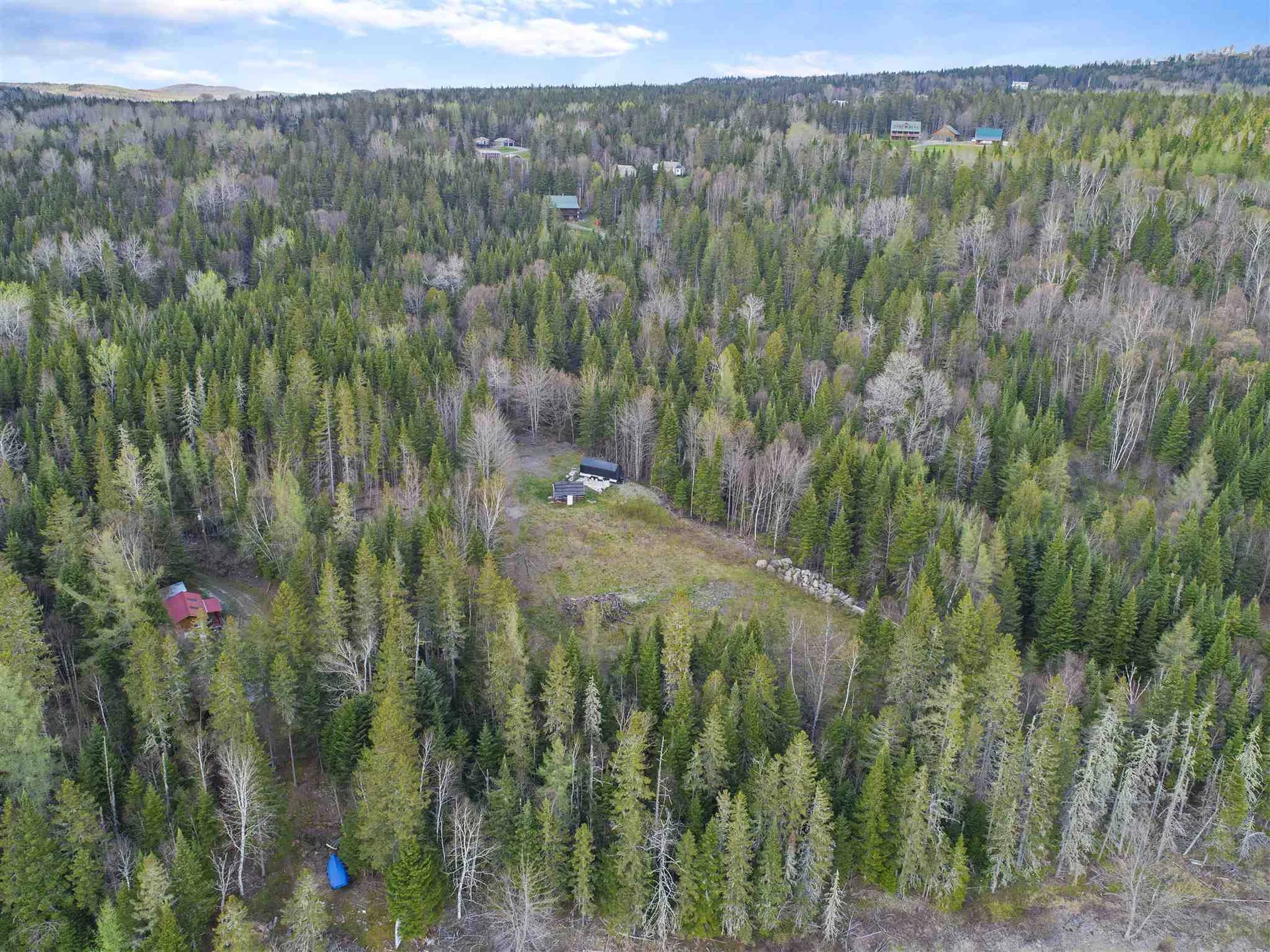14 Hill Road Pittsburg NH 03592