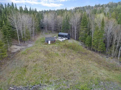 14 Hill Road Pittsburg NH 03592