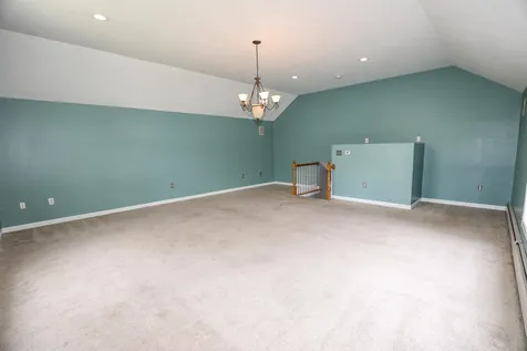 146 Fordway Extension Derry NH 03038