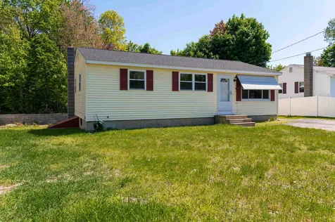3 Oneida Circle Nashua NH 03060